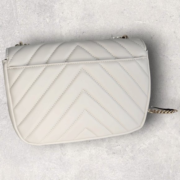 DKNY Ivory Quilted Veronica Shoulder Bag with Turn Lock - NWT - Picture 2 of 7